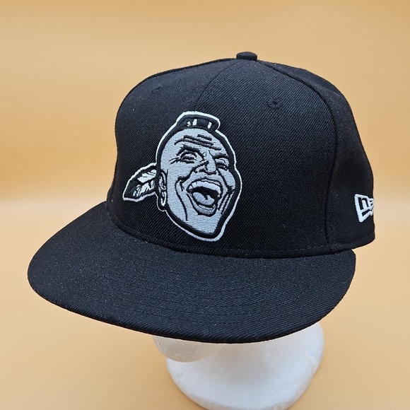 New Era Other - Atlanta Braves Hat Cap New Era Fitted Size 7 1/4 Chief Noc-A-Homa Cooperstown